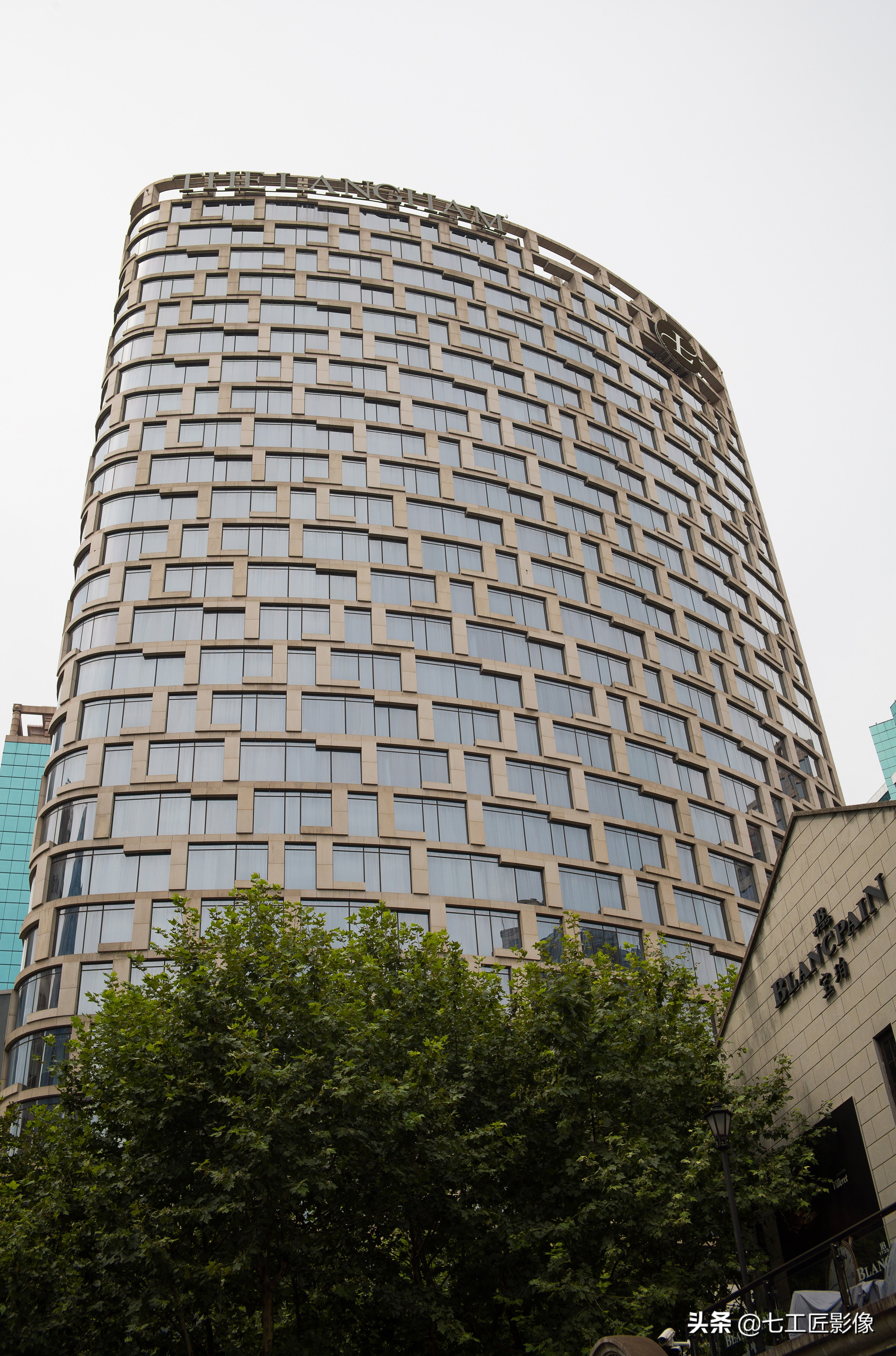 永诺50mmf1.8和七工匠35mmf1.4,七工匠人文镜头