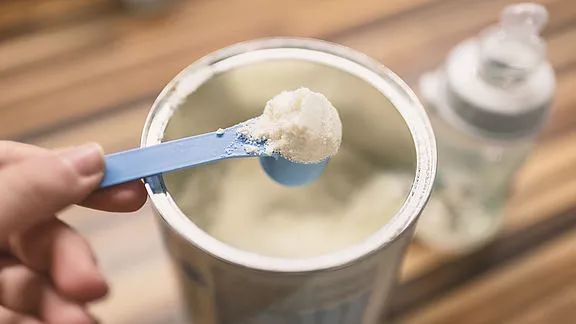 国外奶粉查出致癌物,芳香烃矿物油奶粉事件