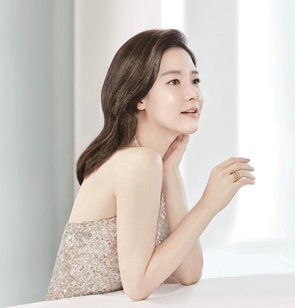 韩国化妆品whoo后一套多少钱,韩国化妆品排行榜whoo