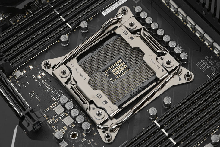 华硕x299和r6e,微星x299水晶跟华硕r6e哪个好