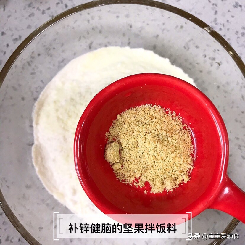 一岁宝宝便秘一天吃多少水果,宝宝便秘吃什么维生素