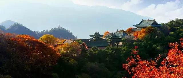 东来紫气.驿馆晨风，太华双悬.崛起河东