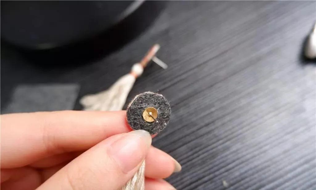 好看的手工刺绣复古耳环,简单刺绣耳环