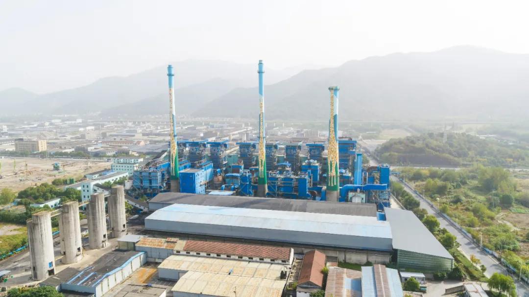 造纸厂变身绿地公园！富阳出现了一个超大草坪，相当于4.5个足球场！