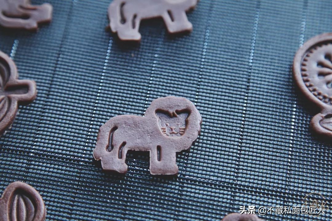 曲奇烤出来花纹消失是怎么回事,曲奇花纹消失解决办法