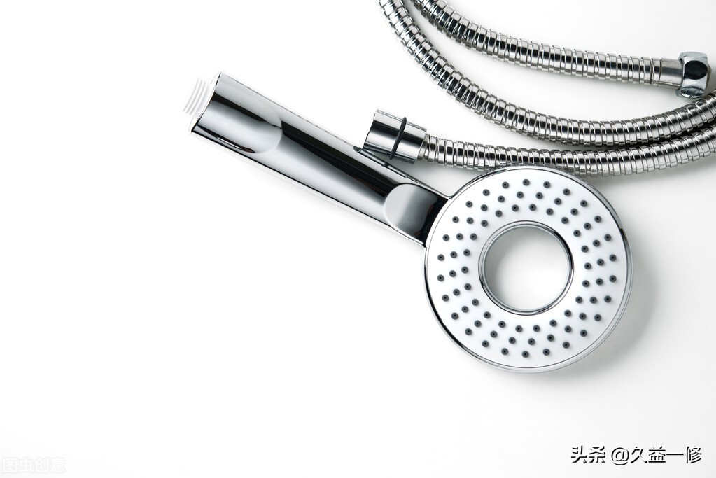 花洒打开漏水维修方法,花洒管漏水是花洒坏了吗