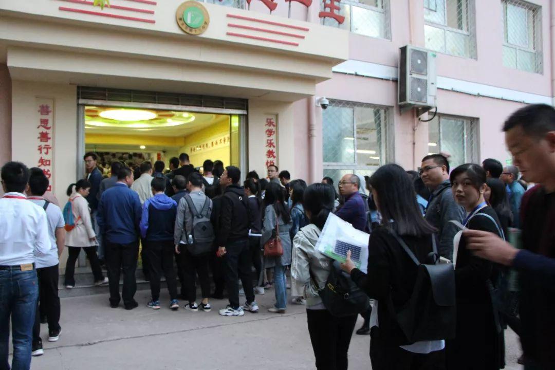 衡水十三中参观,邯郸市十一中老师参观衡水十三中