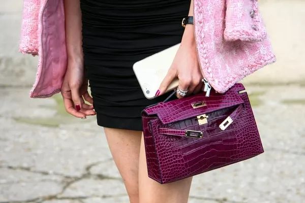 十款永不过时的包百搭,十大必买经典款包包图片及价格