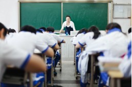 教师有望纳入公务员最新消息,教师转为公务员的感受
