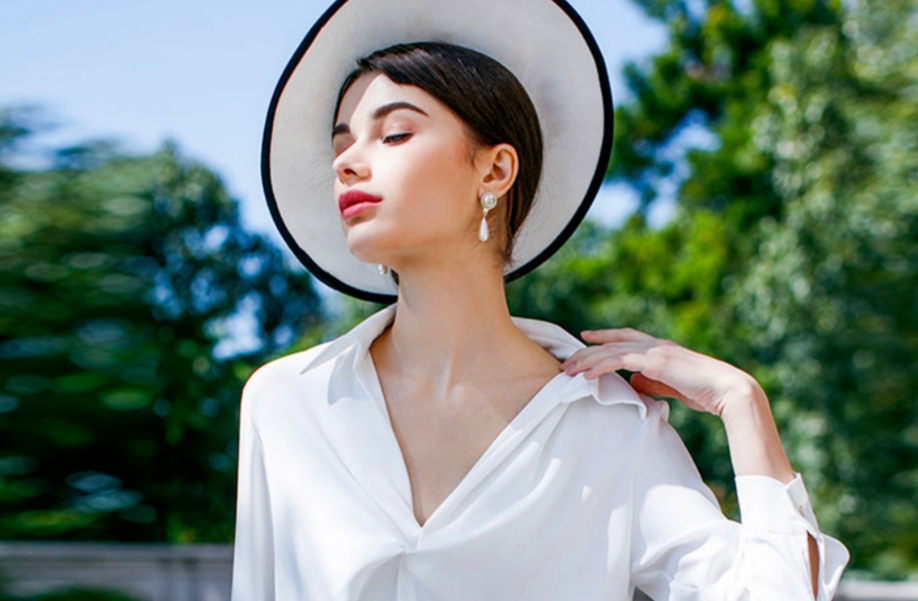 霍比特人也能走英伦复古风，小个子女生做到这几点，显高又时髦