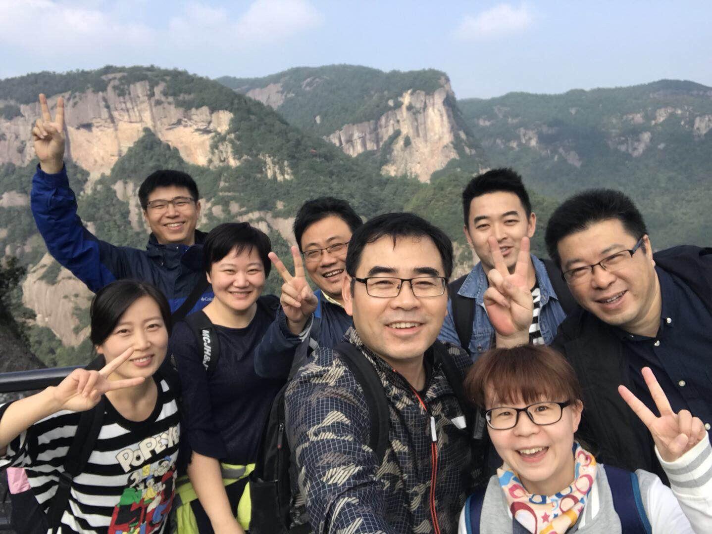 报关公司如何才能做大做强,报关行业的发展