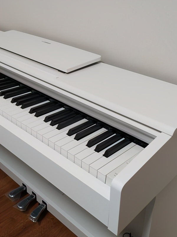 雅马哈白色电钢琴推荐,雅马哈电钢琴ydp145测评