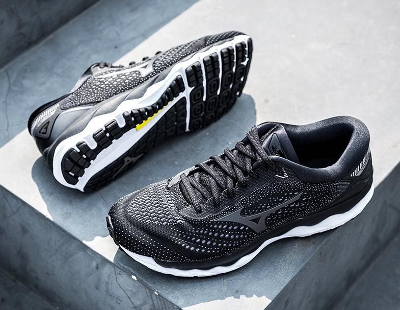 美津浓性价比最高的跑鞋,美津浓400左右的竞速跑鞋