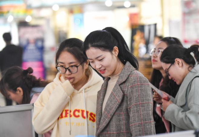 同样是大专文凭有什么区别吗,高等专科和工作技术学院哪个好