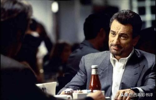 对不起，我真的是来吐槽《爱尔兰人》的