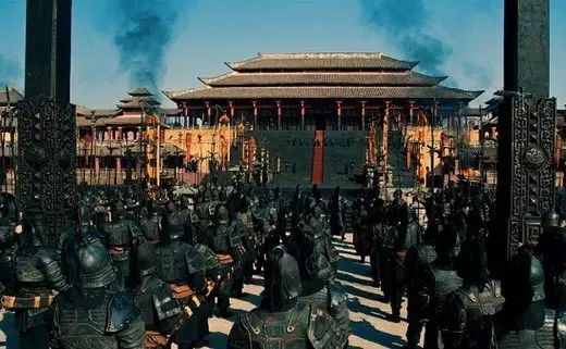 曹操是个怎样的人用四字成语形容,曹操是个怎样的人作文