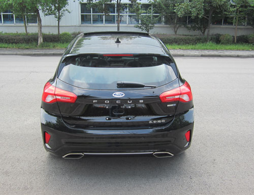 新款福克斯1.5t是几缸发动机,2019款福克斯1.5t三缸发动机