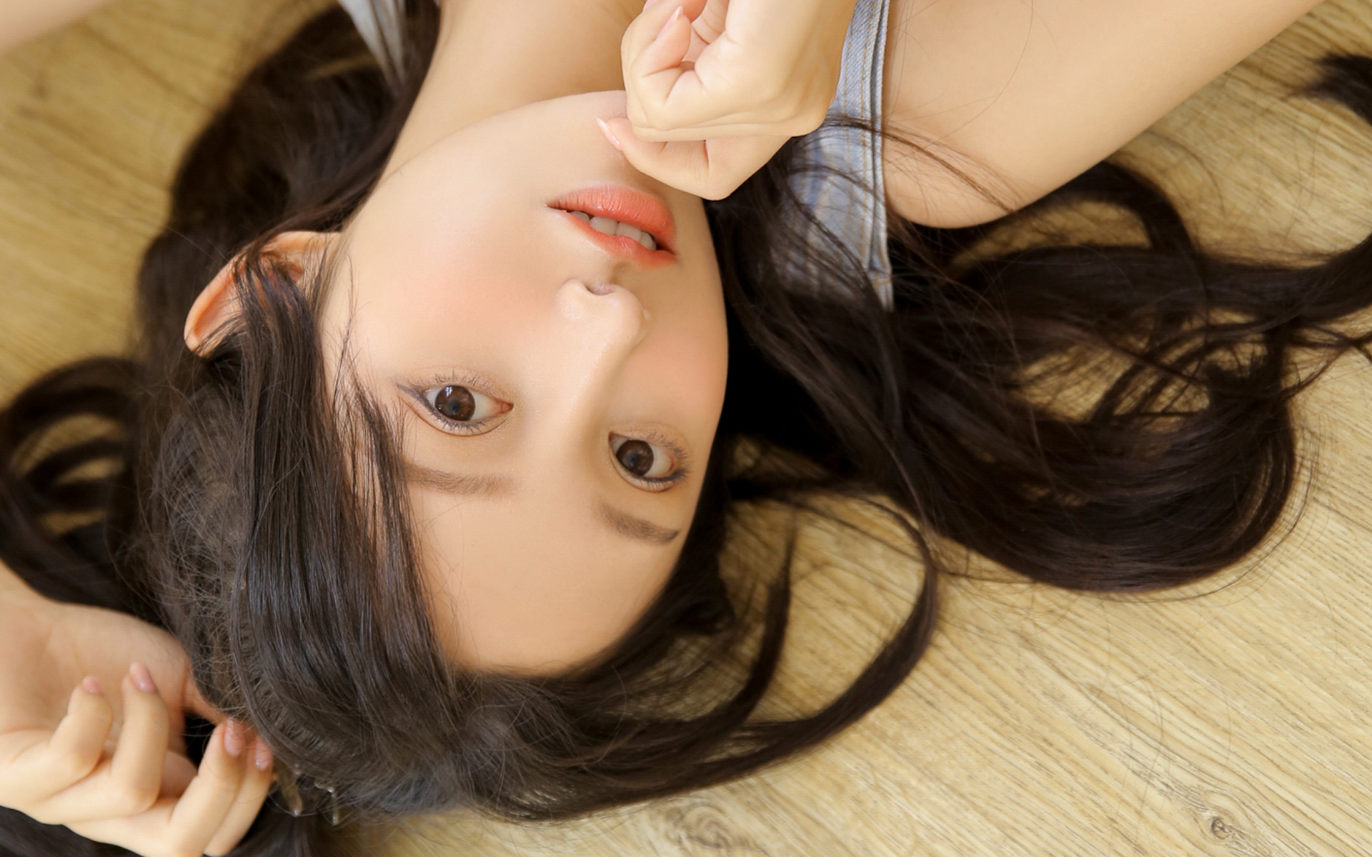 五种工作女人工资不高眼光高,女生不要找这几种工作谈恋爱