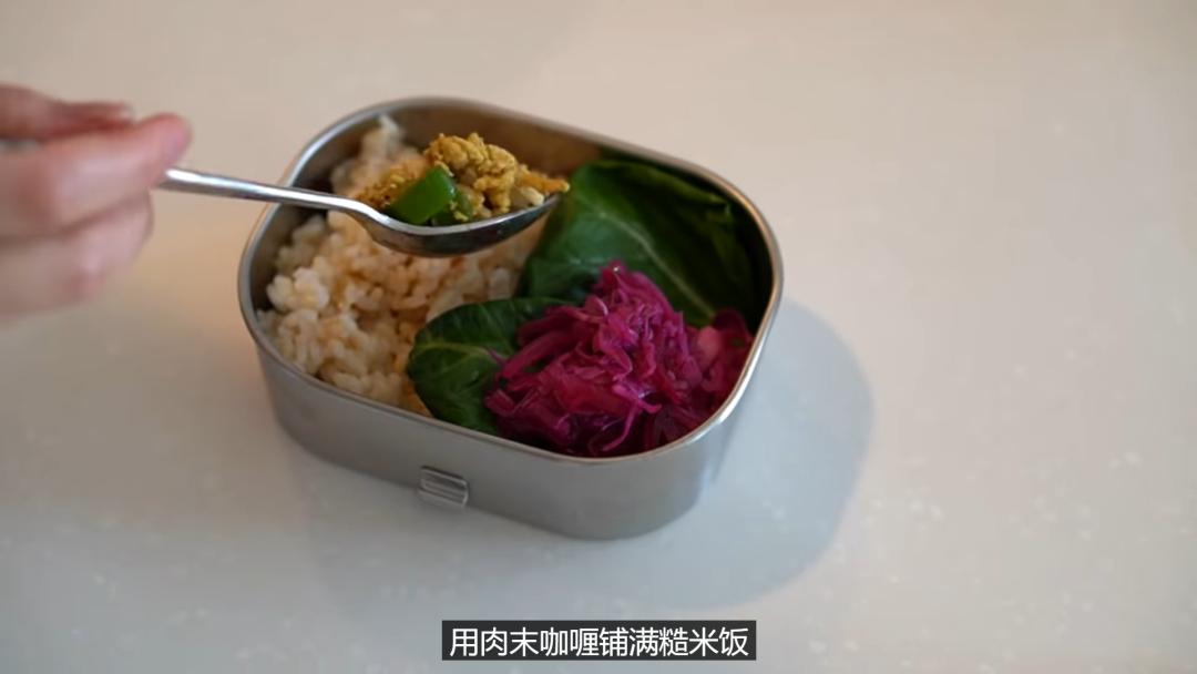 日本美女减肥食谱视频,黄油鸡蛋吐司减脂版