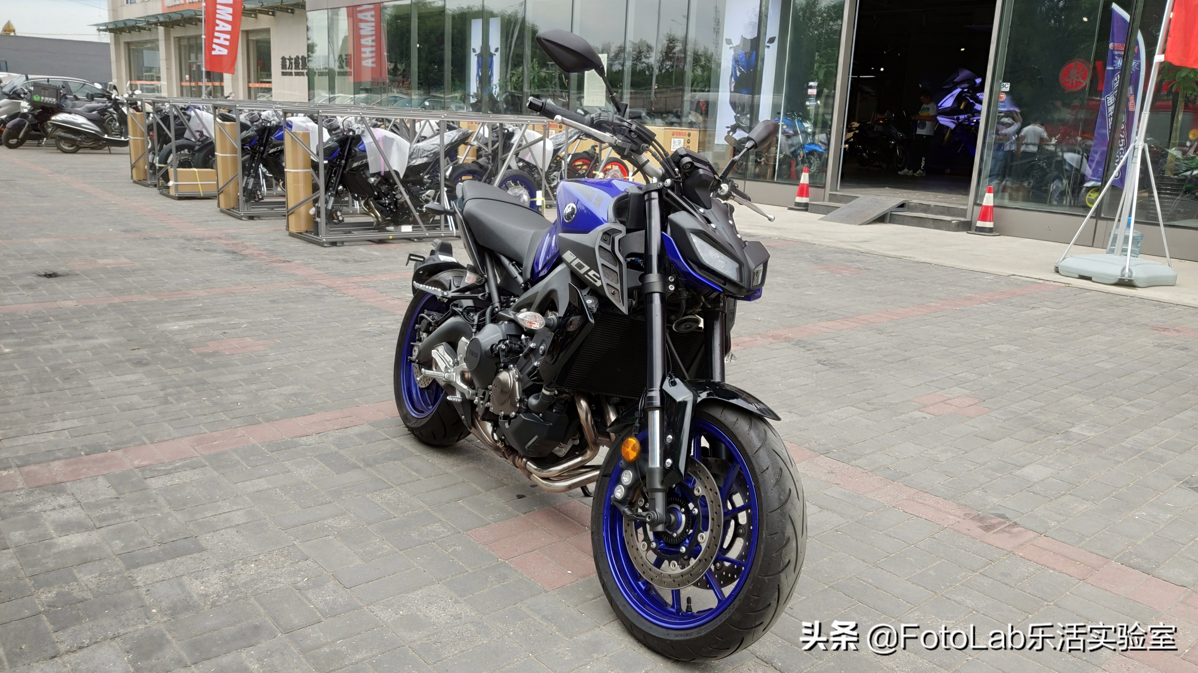 雅马哈扭力大师mt09新版,无马力限制雅马哈mt09极速测试