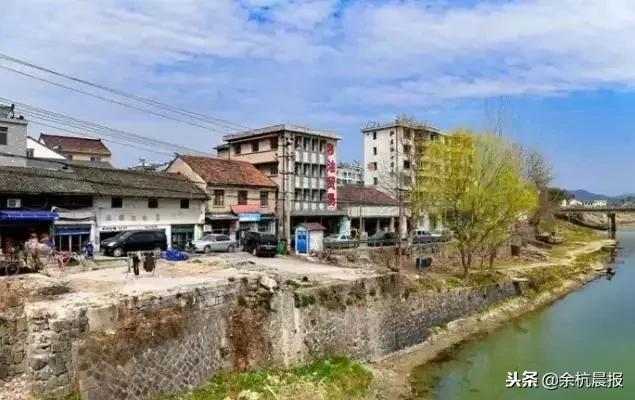 从惠仁家园这里到瓶窑有多远,杭州余杭瓶窑这里有学厨师的吗