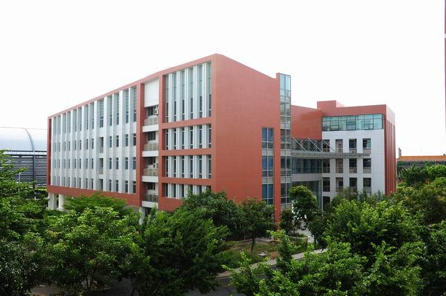 广东女子工作技术学院学什么,广东女子工作技术学院全是女的吗