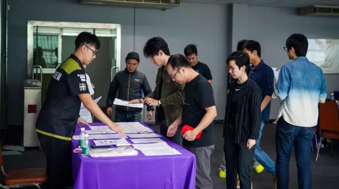 为了这场比赛，我买了一台MINI！