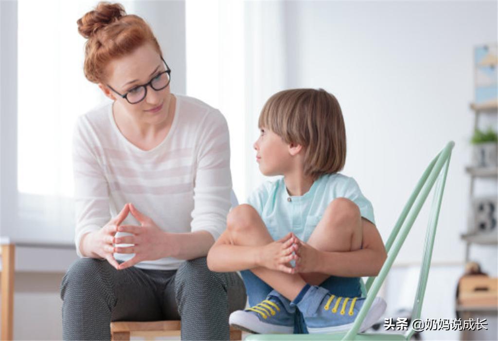 孩子嫌弃妈妈丢人怎么办,嫌弃父母工作丢人你会怎么做