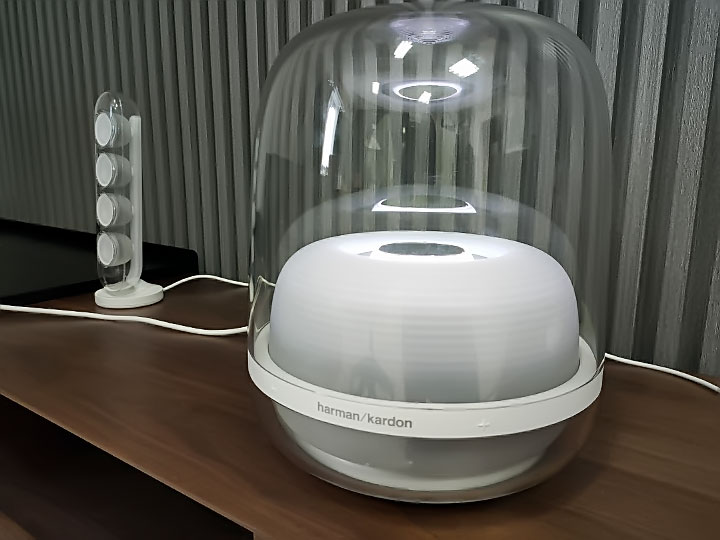 哈曼卡顿soundsticks4,哈曼卡顿水晶4代无线蓝牙音箱