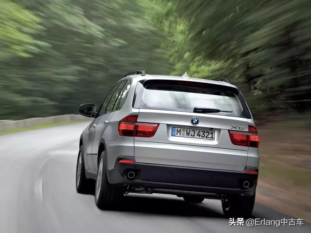 bmwe70x5,bmwx5e70