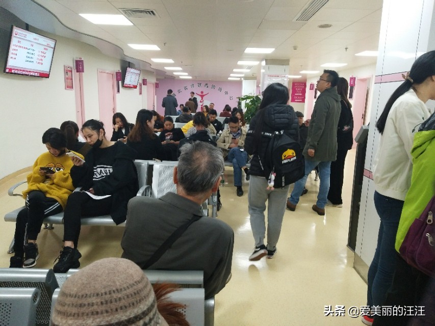 时隔三天再次来到湖北省妇幼保健院，人依然的多，太不容易了！