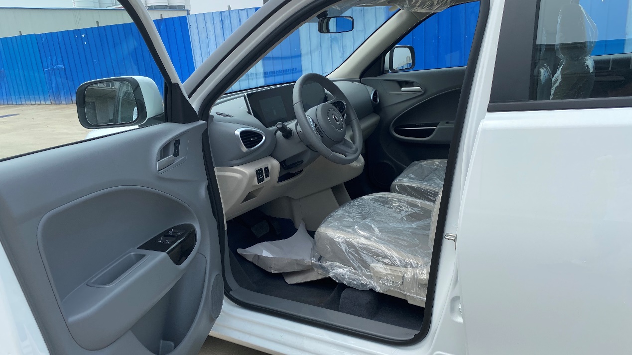 续航超400km欧拉白猫正式上市,欧拉白猫400公里真实续航