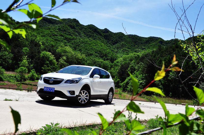 内饰豪华动力平顺，深度体验昂科威20T