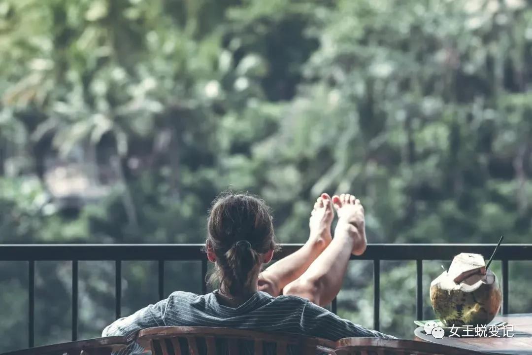 通过自己的努力挣钱不丢人,生意人找个副业挣点奶粉钱