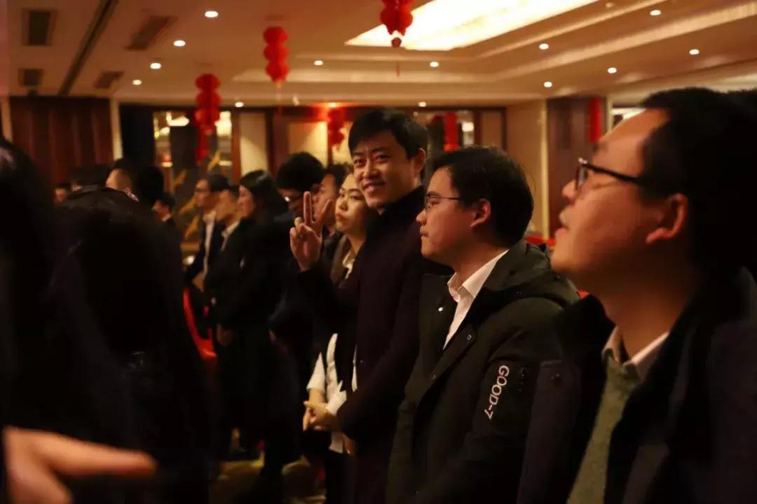 宸呭嘲鐩涘娲诲姩,宸呭嘲鐩涘