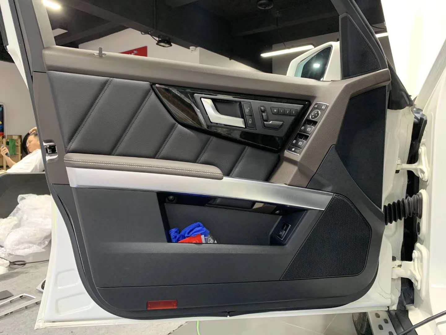 15款奔驰GLK300改装升级原厂全车岑木内饰分享