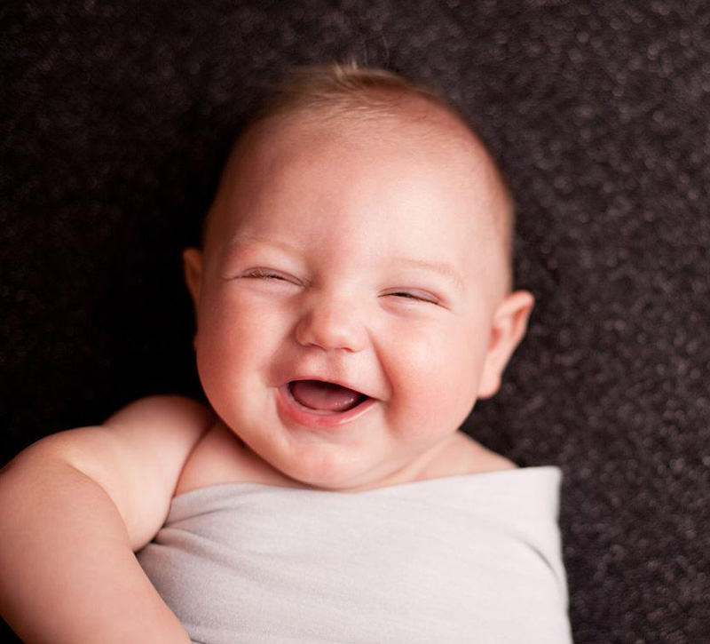 宝宝脸颊有点泛红干燥起皮,宝宝冬季脸高原红用什么护肤好