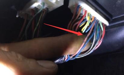 日产汽车颐达空调不冷是什么原因,日产颐达空调不出风怎么办的视频