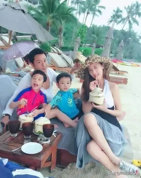 风流的马景涛：7段感情，2段婚姻，二婚娶小21岁娇妻身材很撩人