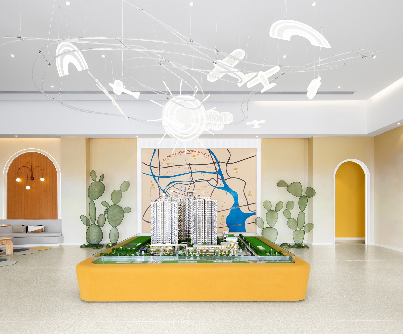 则灵艺术与厚夫设计哪个公司好,则灵艺术深圳有限公司怎么样