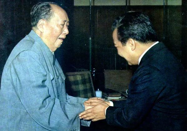 126张照片缅怀毛主席一生！