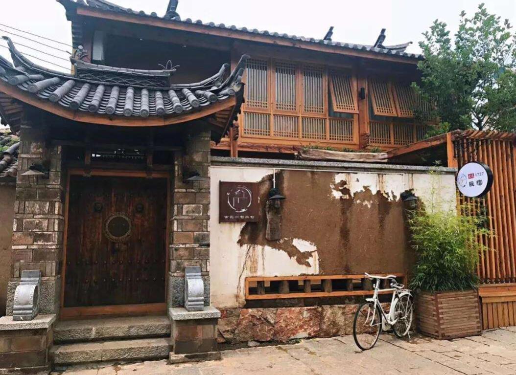 云南必去十大古镇景点推荐一下,云南必去的十大古镇景点推荐一下