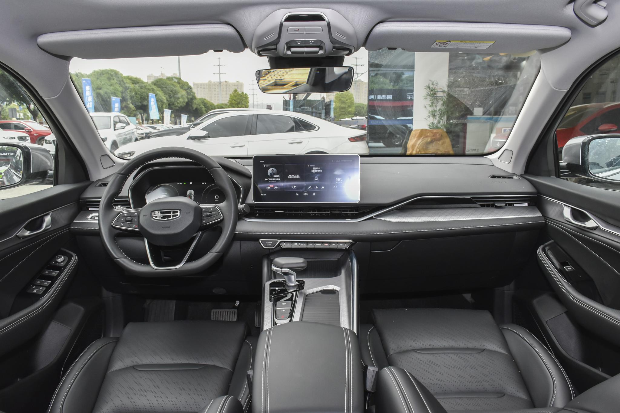 12万买哪款2.0t四驱suv,20万预算选轿车这三台车值得关注