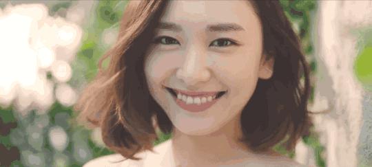 从来不喷香水的女生,不爱喷香水的女人