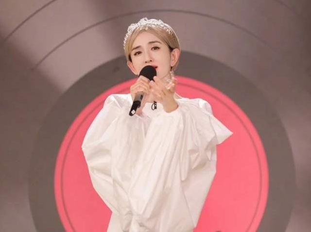 谢娜和刘烨在一起几年,谢娜和刘烨在一起时几岁