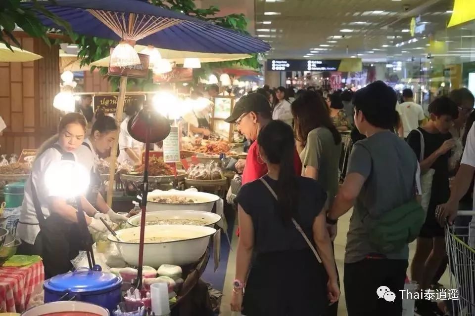 IDEO东方双子星|距BTS素坤逸线Bangna站250米，13.5万泰铢/㎡起与世界级地标购物中心为邻