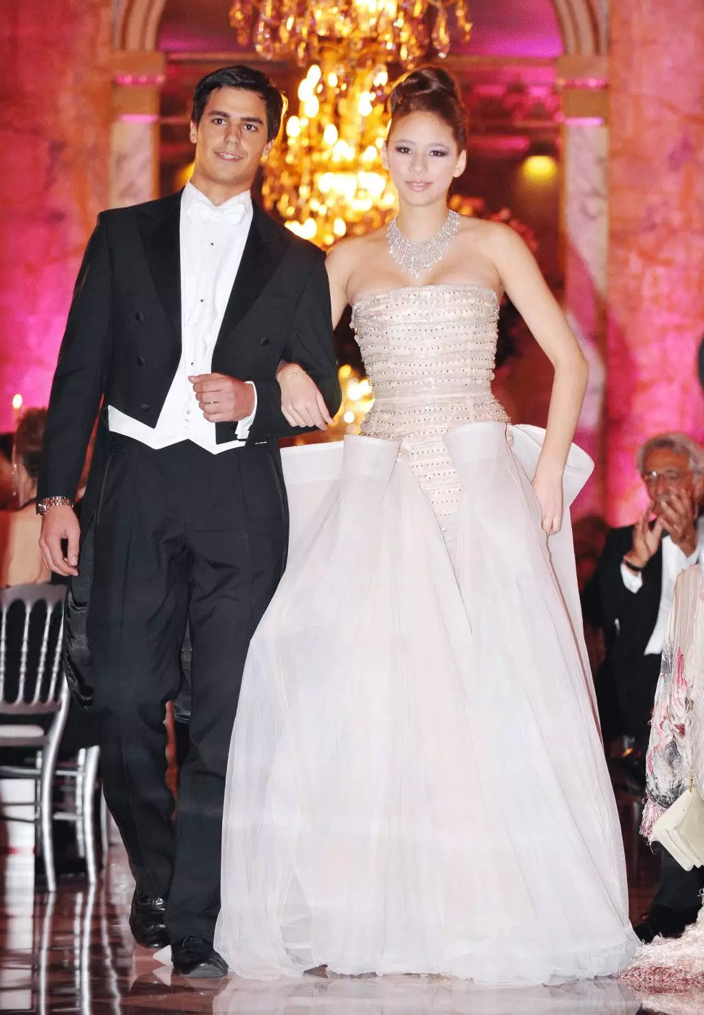 赌王10亿嫁妆,一场婚礼藏着赌王家族的秘密