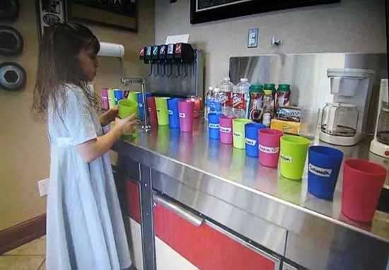 结婚前很幸福生孩子后更幸福,夫妻29岁生9个孩子