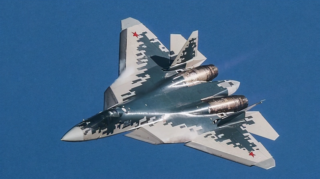 b-2a隐形轰炸机首次使用,b-2幽灵轰炸