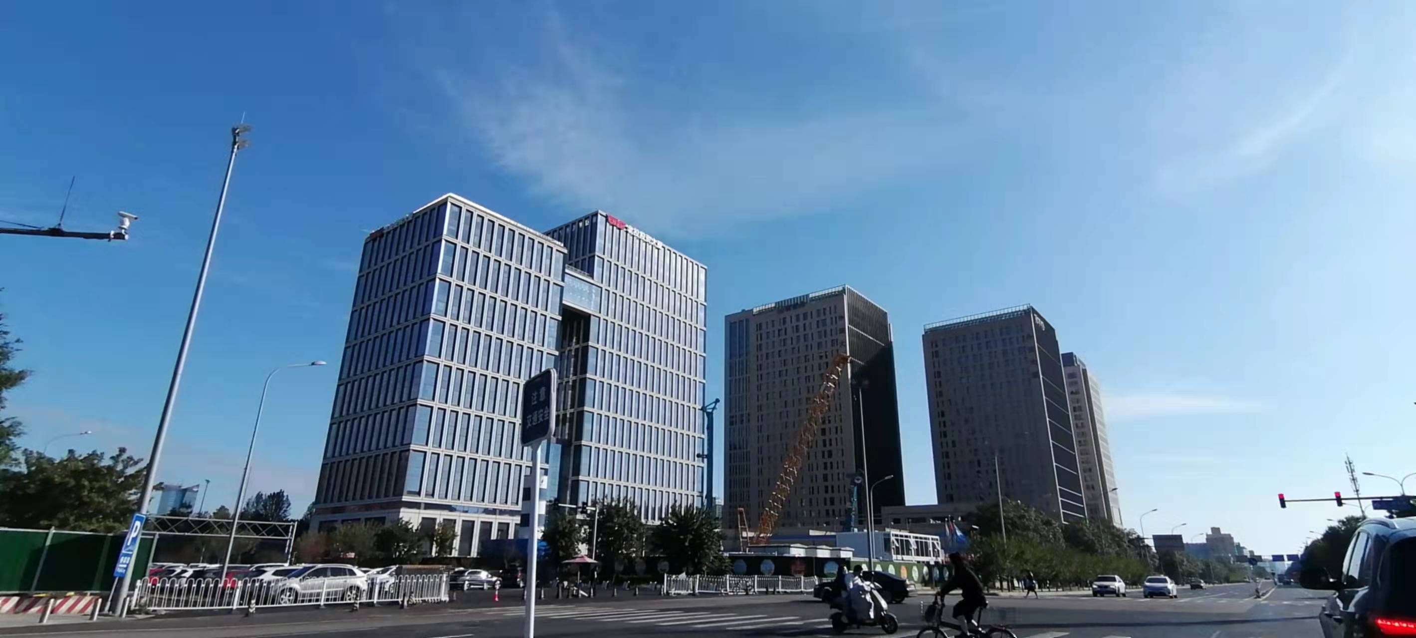 200w首付在上海能买什么区的房,200w首付